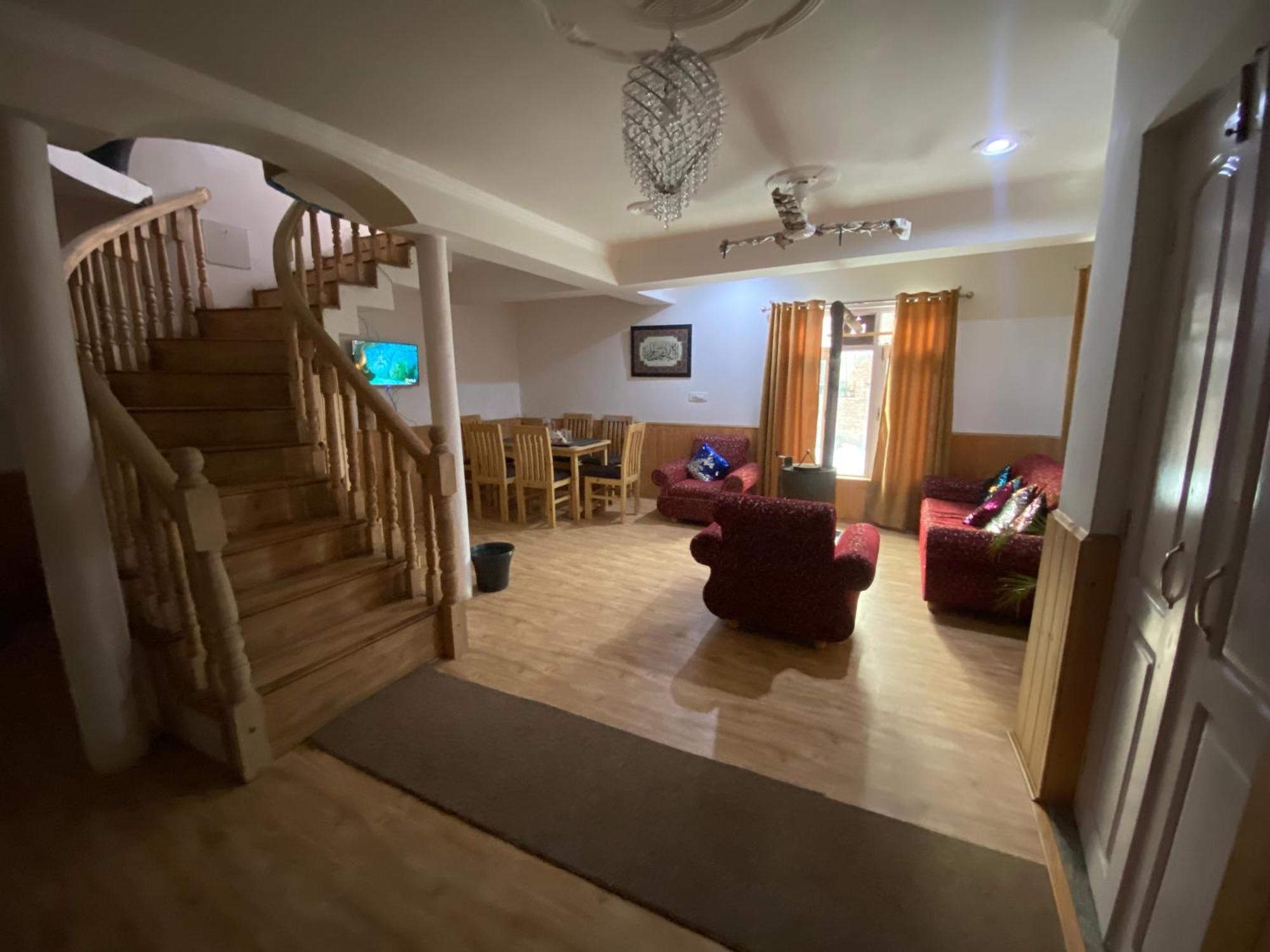 Al Jalal Resort Srīnagar Zewnętrze zdjęcie