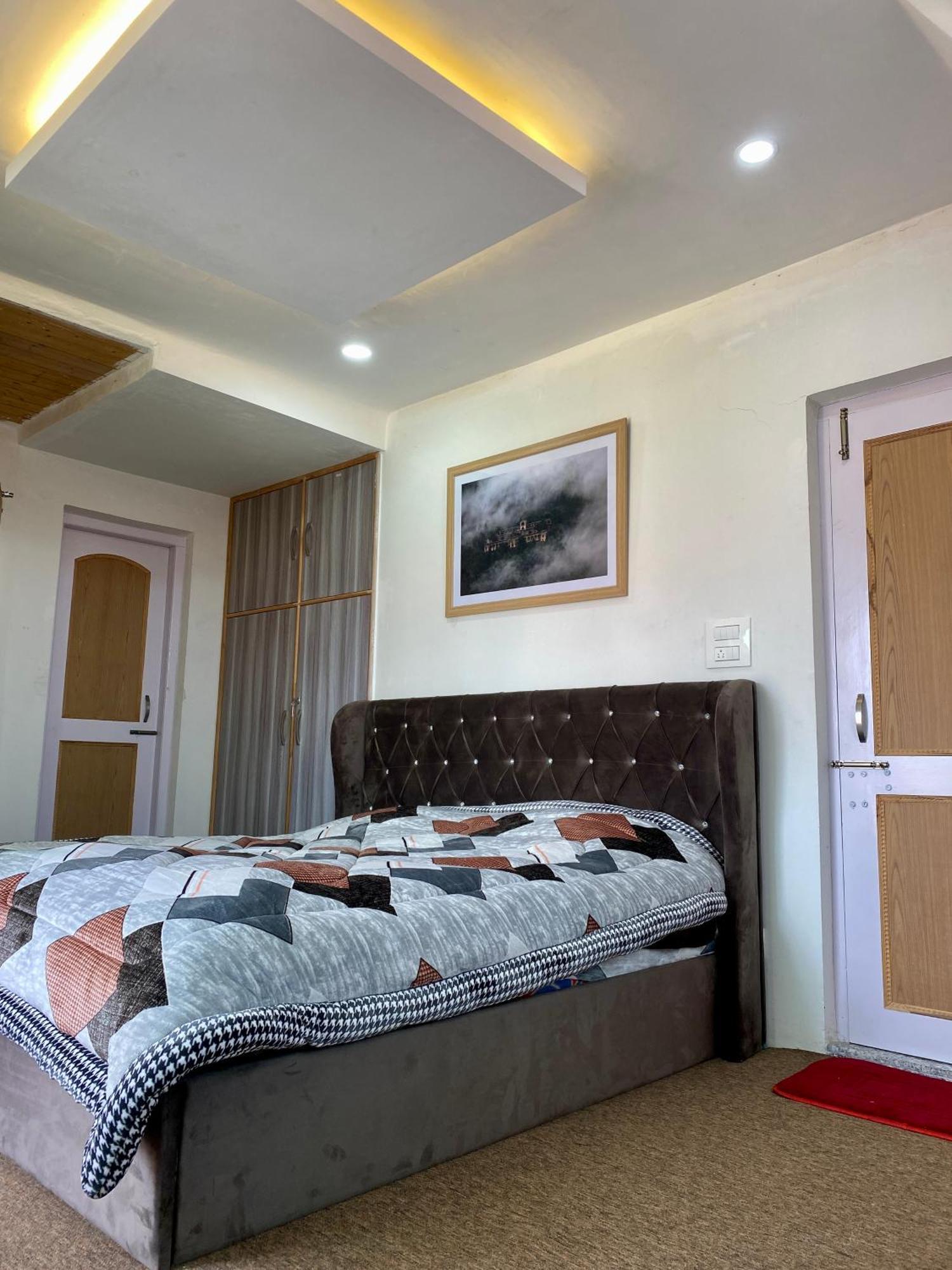 Al Jalal Resort Srīnagar Zewnętrze zdjęcie